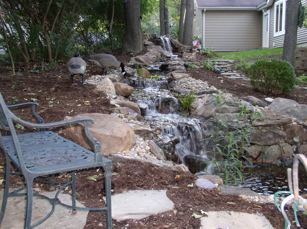 Reliable garden landscaping near you in Kansas City, MO by Good Earth Water Gardens