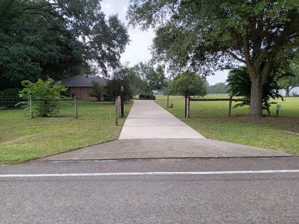 Top-rated landscaping services in Alachua, FL by Good Folk Enterprises & More