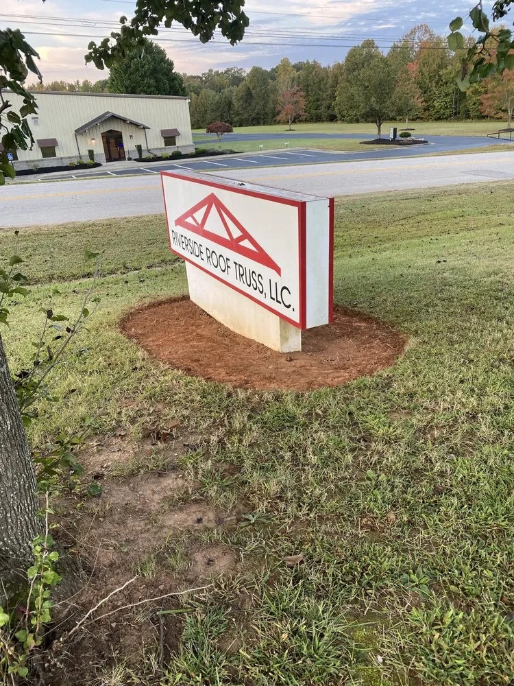 Trusted yard maintenance near you across Ridgeway, VA - Good Gardens