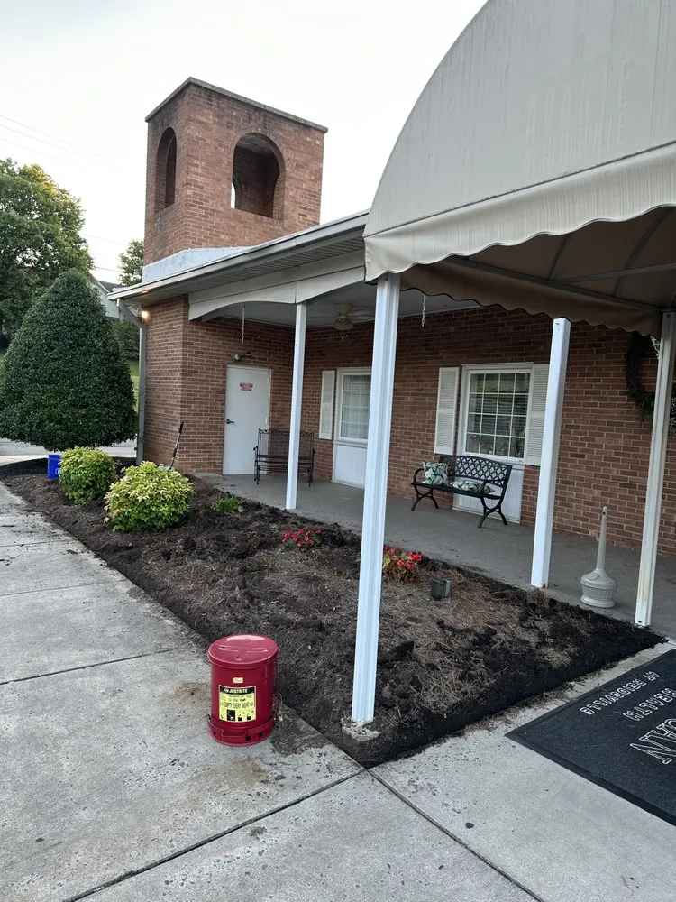 Top-rated landscaping services for year-round maintenance across Ridgeway, VA - Good Gardens