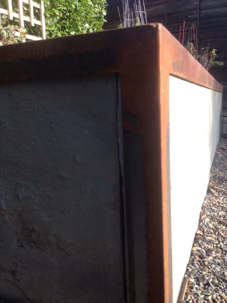 Professional garden landscaping in Portland, OR by Good Green Neighbors