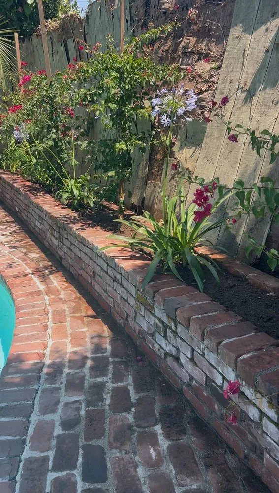 Local garden landscaping experts serving Mission Hills, CA - Good Land Tree Service