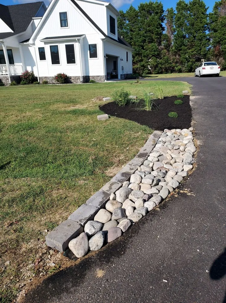 Top-rated outdoor landscaping in Pocomoke City, MD by Good lawn care Landscaping