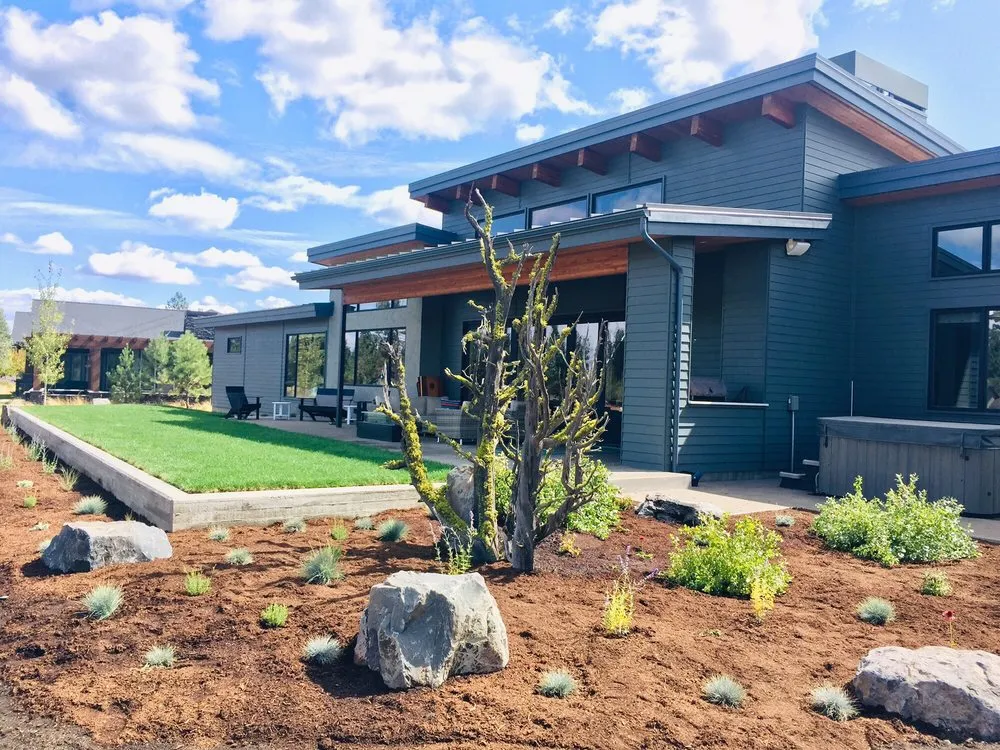 Top-rated garden landscaping experts serving Bend, OR - Good Life Landscaping