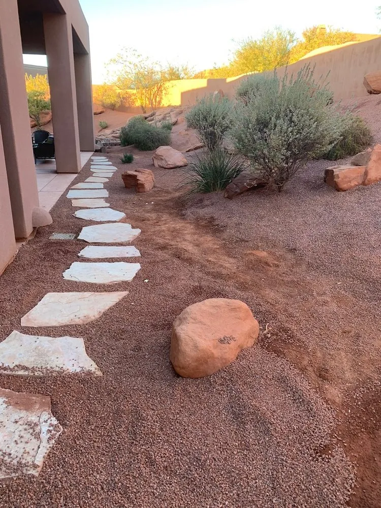 Expert garden landscaping experts serving St. George, UT - Good Life Yard Maintenance & Landscaping