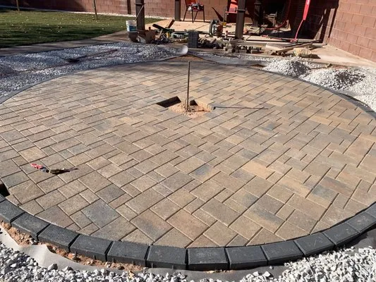 Good Life Yard Maintenance & Landscaping Logo