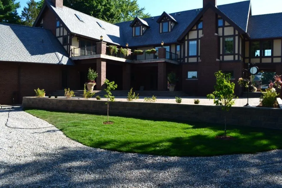Custom yard cleanup service with custom design in Danville, IL by Good 'n Wright