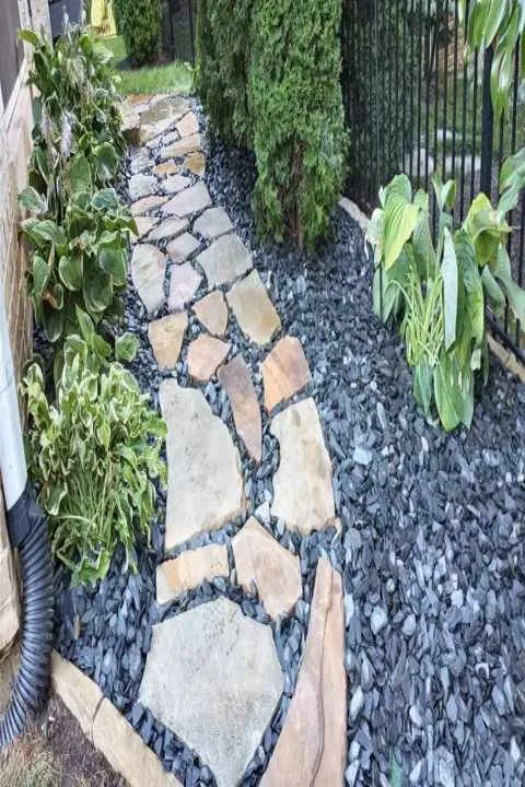 Custom garden landscaping in Mccordsville, IN by Good Nature