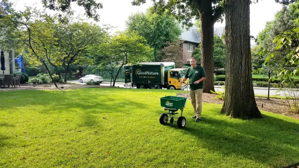 Expert lawn mowing service experts serving Lombard, IL - Good Nature Organic Lawn Care
