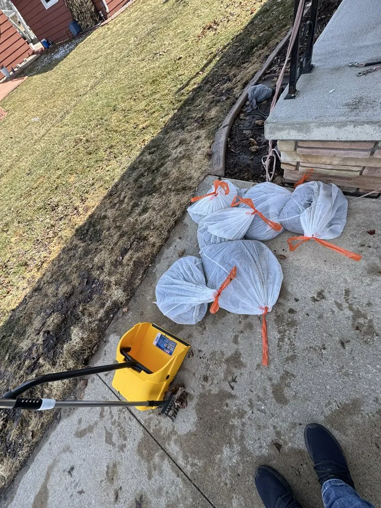 Custom yard cleanup service for beautiful yards in Neenah, WI by Good Neighbor Home Services