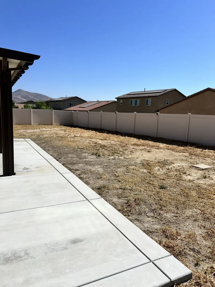 Professional yard maintenance for beautiful yards across Temecula, CA - Good Neighbor Landscaping Services