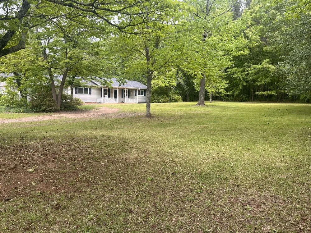 Local yard cleanup service in Easley, SC by Good Ol' Boys Landscaping