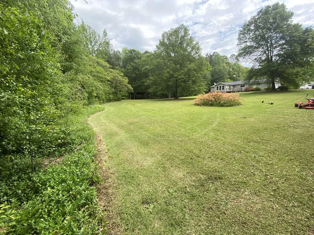 Professional outdoor landscaping experts serving Easley, SC - Good Ol' Boys Landscaping