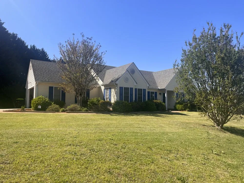 Expert yard maintenance in Easley, SC by Good Ol' Boys Landscaping