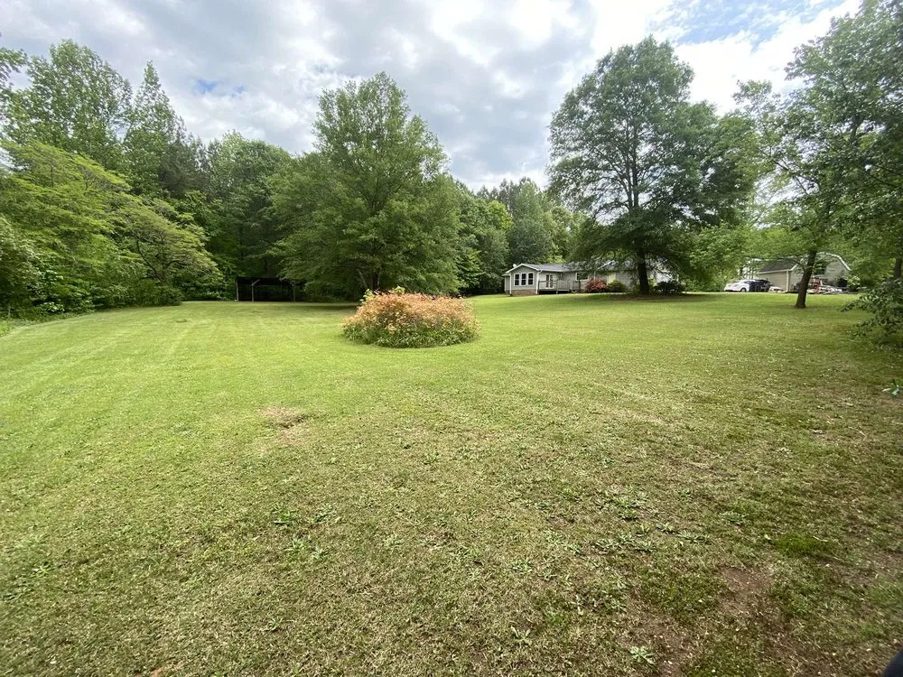 Trusted lawn care service in Easley, SC - Good Ol' Boys Landscaping