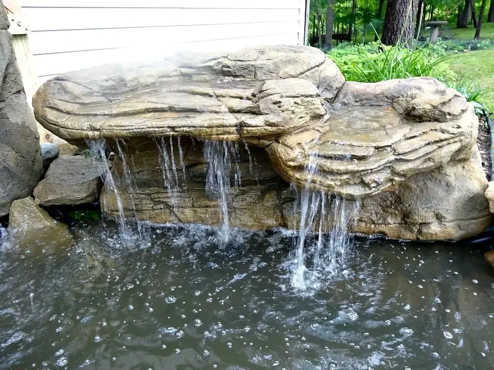 Professional yard maintenance in Frenchburg, KY by Good Olboy Zland