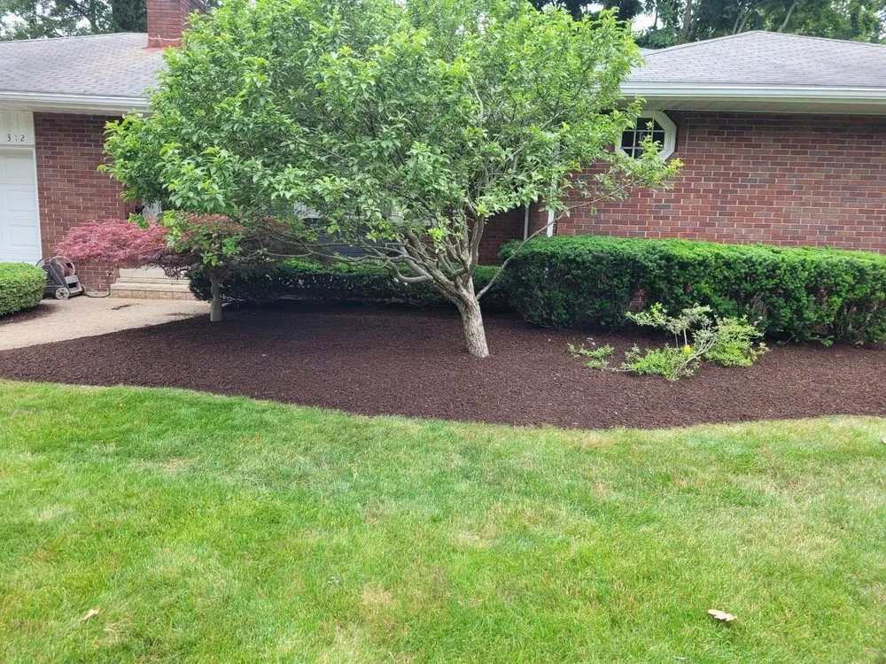 Affordable garden landscaping for year-round maintenance across Youngstown, OH - Good Ole Boys Lawncare and Landscape