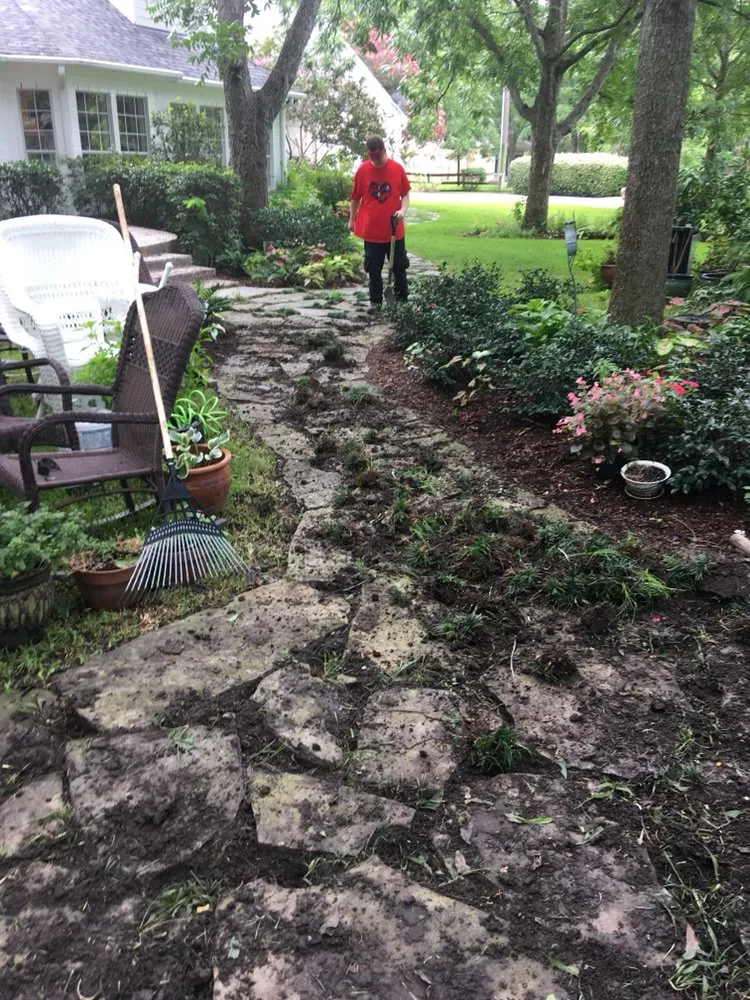 Top-rated lawn care service near you in Richmond, TX by Good Ole Southern Landscaping