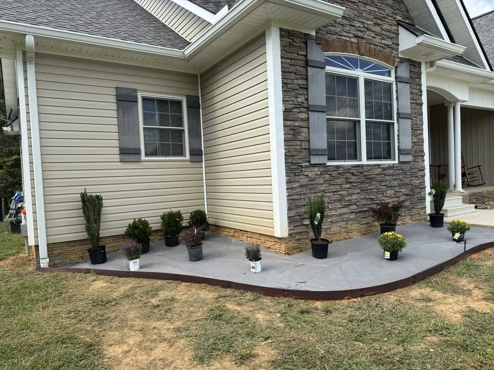 Custom landscaping services in Kingsport, TN by Good Samaritan Repair