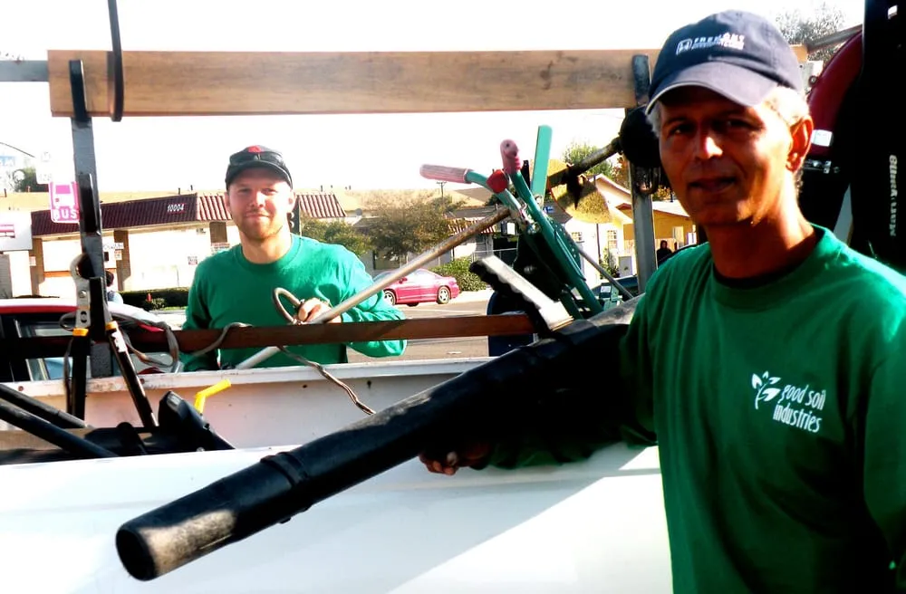 Affordable yard cleanup service in Bellflower, CA - Good Soil Industries