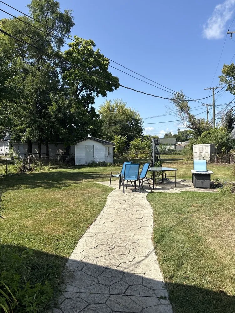 Expert outdoor landscaping experts serving Auburn Hills, MI - Good Soil Landscaping