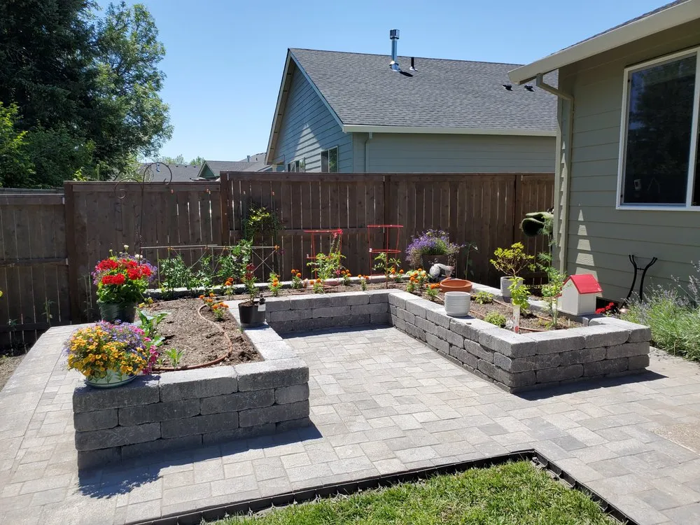 Top-rated yard maintenance in Tualatin, OR by Good Thyme Landscapes