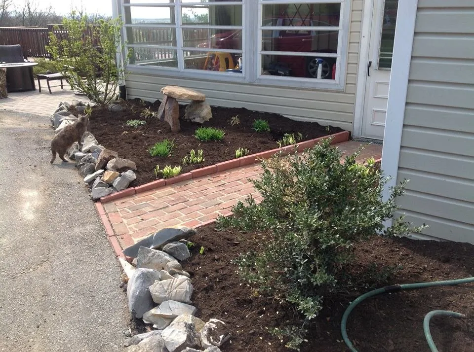 Professional residential landscaping experts serving Fort Loudon, PA - Good Vibe Landscape and Design