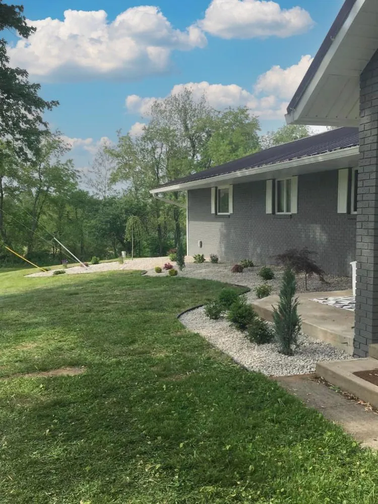 Top-rated garden landscaping experts serving Lucas, OH - Good View Lawn Care