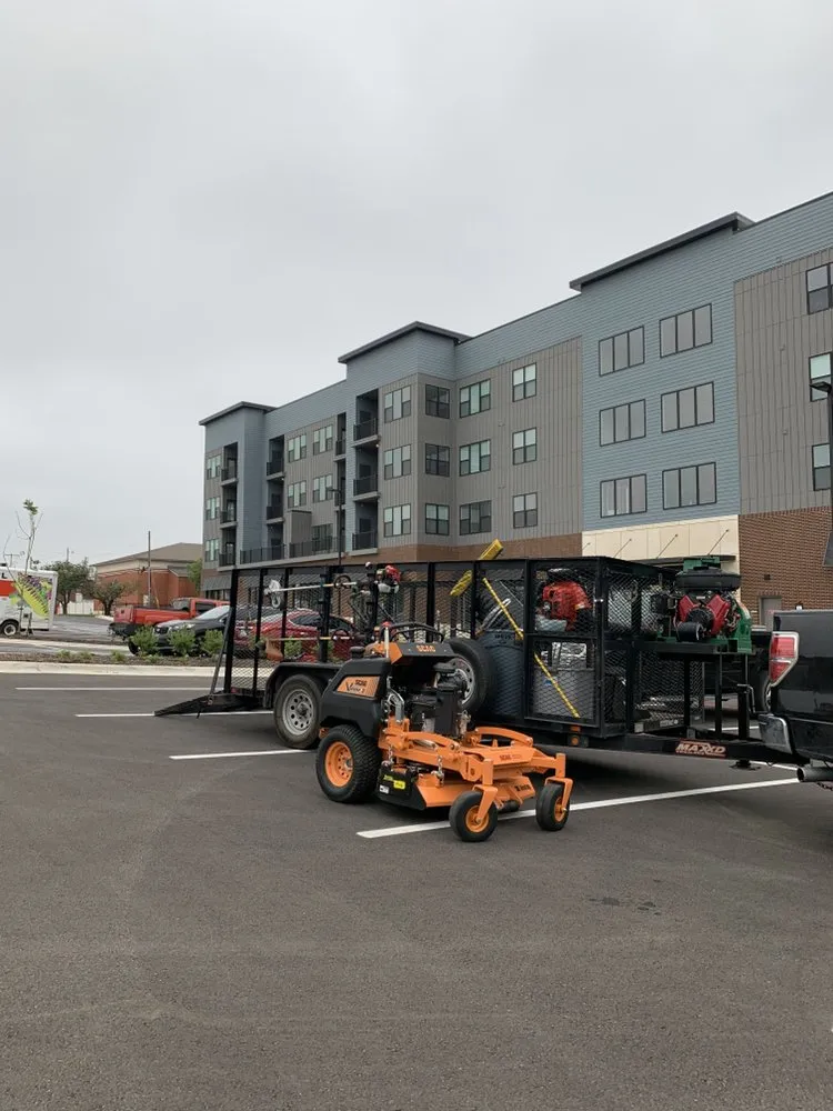 Custom yard cleanup service in Broken Arrow, OK - Goodacre Lawn Care