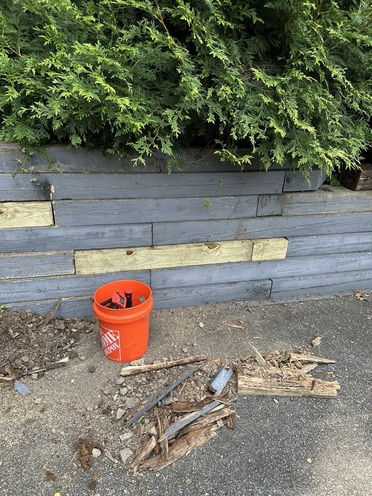 Local outdoor landscaping experts serving Pitcairn, PA - Goodalls Lawn Care