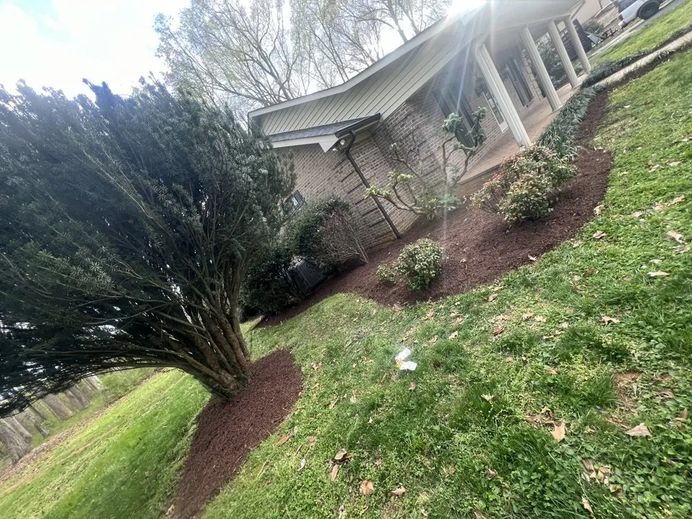 Affordable yard maintenance in Wadesboro, NC - GoodDay Landscape