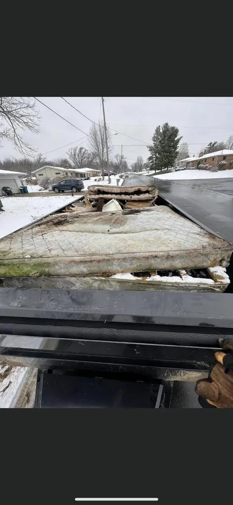 Custom lawn mowing service in Fowlerville, MI - Goodie’s Service Company