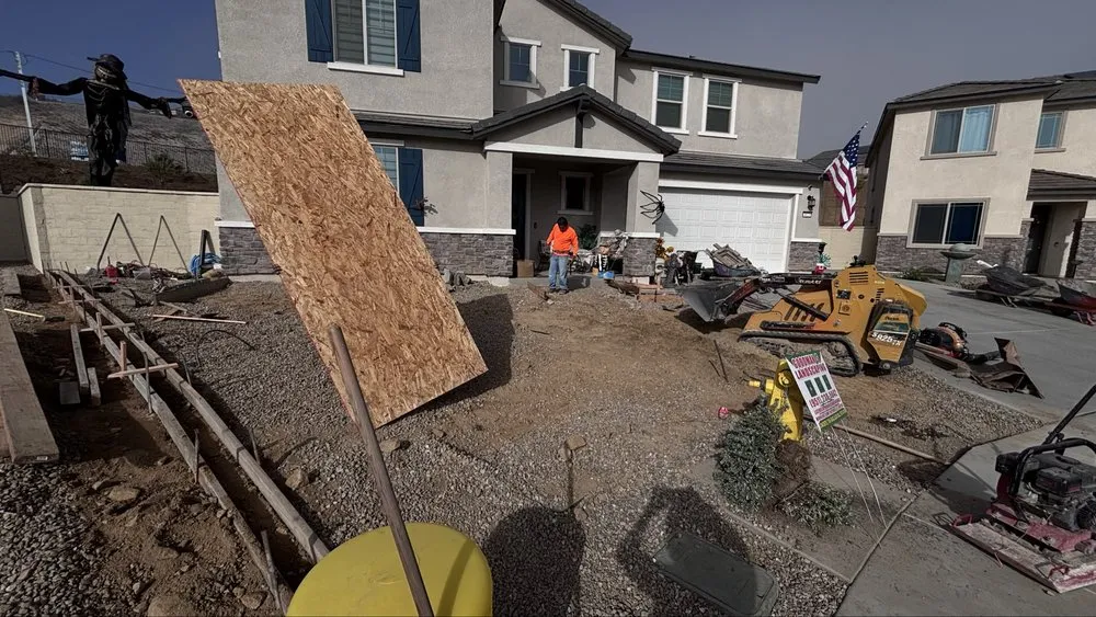 Local yard maintenance in Perris, CA - Goodman Landscape