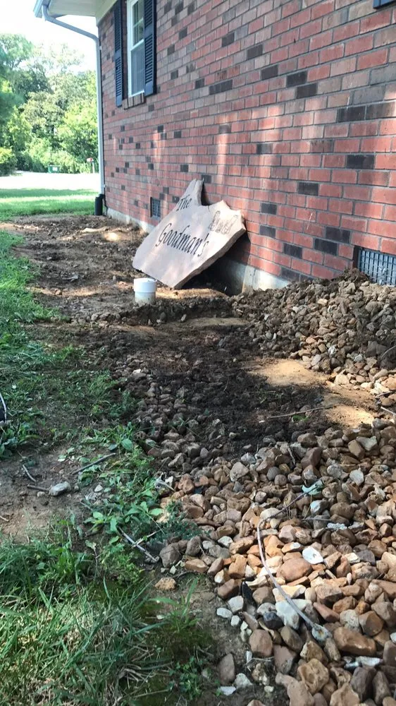 Top-rated yard maintenance for homes in Waterloo, IL by Goodman Lawn Care and Landscaping