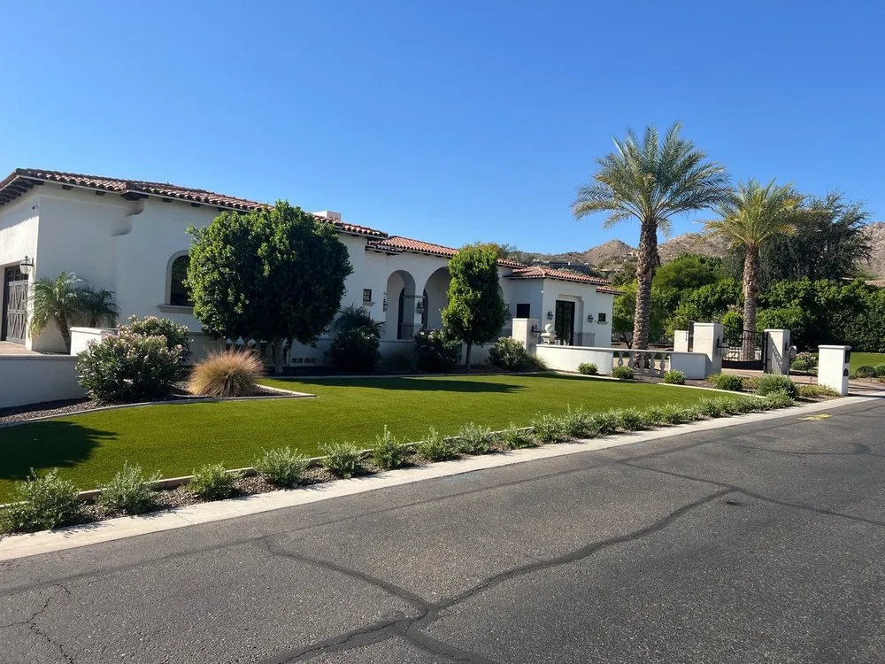 Expert garden landscaping with custom design in Phoenix, AZ by Goodman's Landscape Maintenance