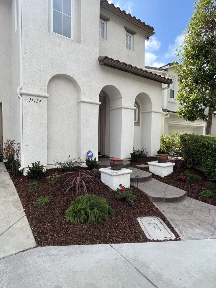 Professional outdoor landscaping for year-round maintenance in Valley center, CA by Goodmans Landscaping