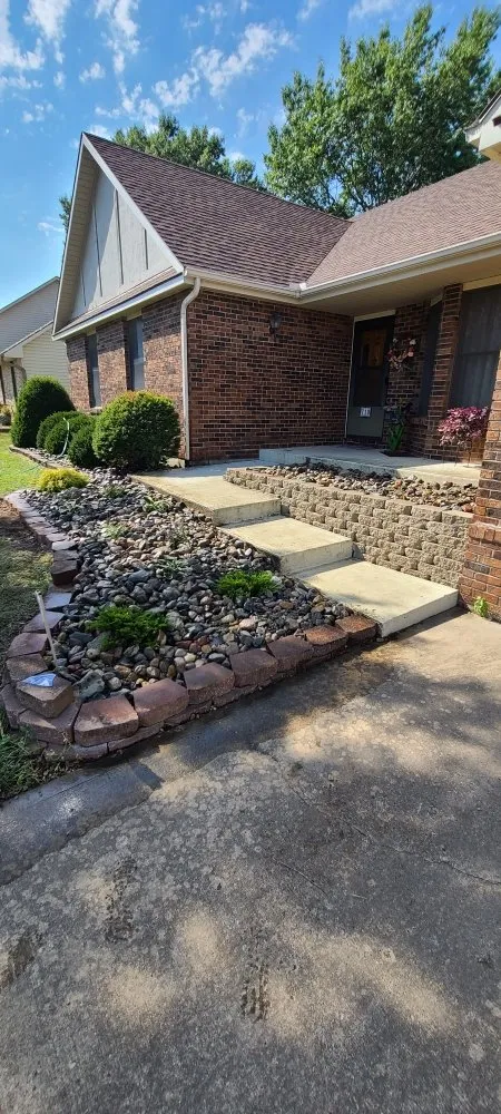 Professional landscaping services in Higginsville, MO - GoodNight Lawn & Landscape