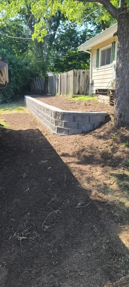 Local lawn care service experts serving Higginsville, MO - GoodNight Lawn & Landscape