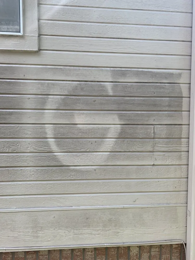 Top-rated yard cleanup service for homes in Buda, TX by Goodson Handyman Services