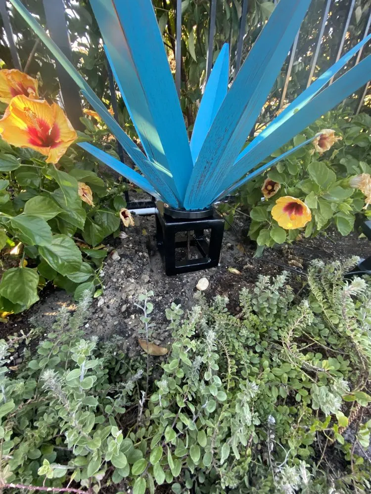 Expert garden landscaping in Holiday, FL by Goodson’s Welding & Fabrication