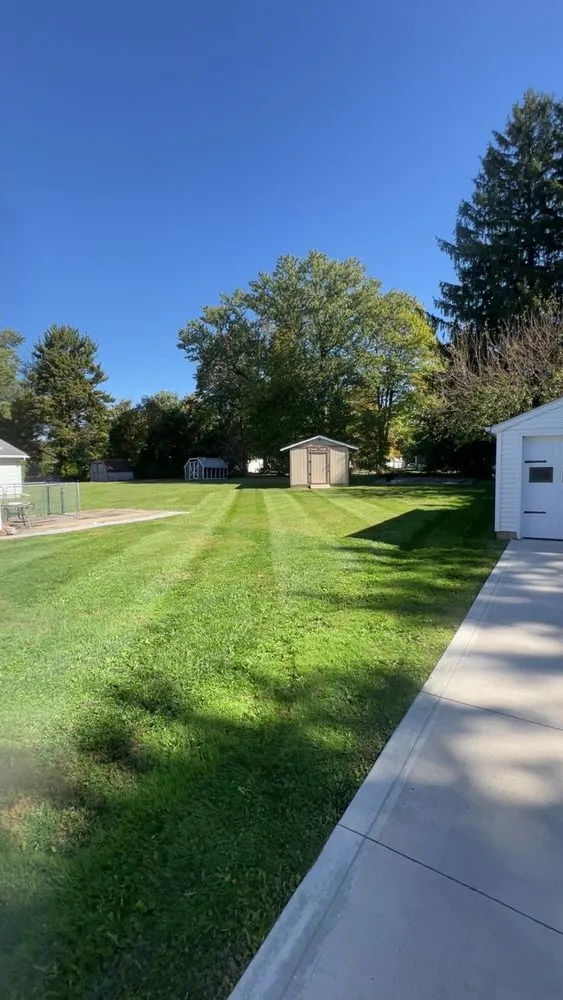 Trusted yard cleanup service for year-round maintenance across Mansfield, OH - Gordie's Lawncare & Landscaping