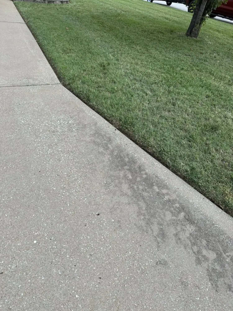 Affordable landscape design in Joplin, MO by Gordon Lawn Care