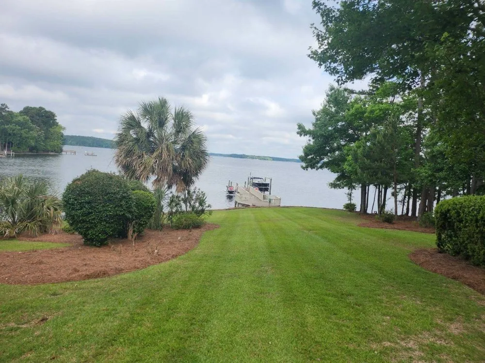 Top-rated residential landscaping in Chapin, SC - Gordon Lawn Care Services