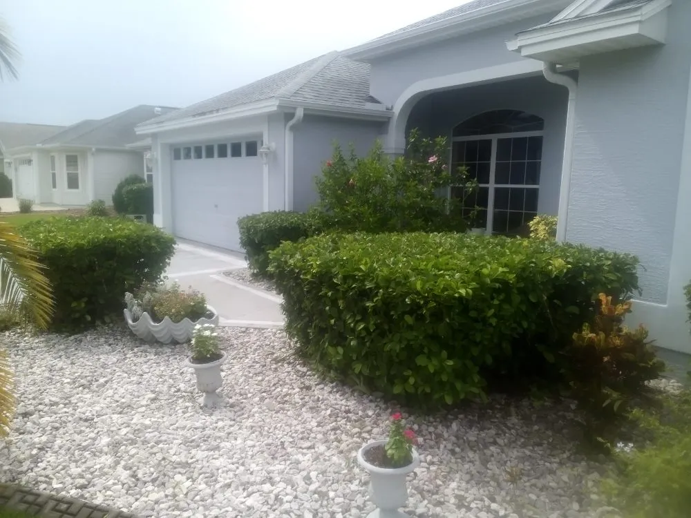 Reliable landscaping services near you in Citra, FL by Gordons Lawn Care Services