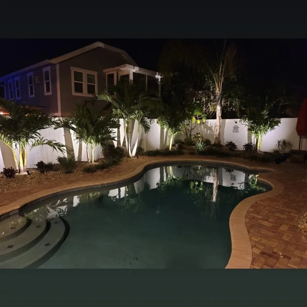 Top-rated garden landscaping in St. Petersburg, FL by Gordon's Lawn Care