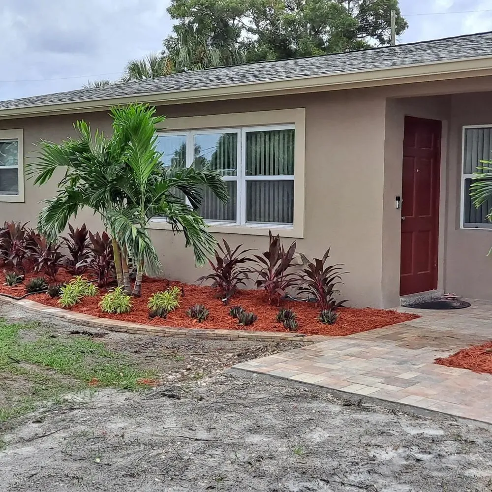 Expert landscaping services experts serving St. Petersburg, FL - Gordon's Lawn Care