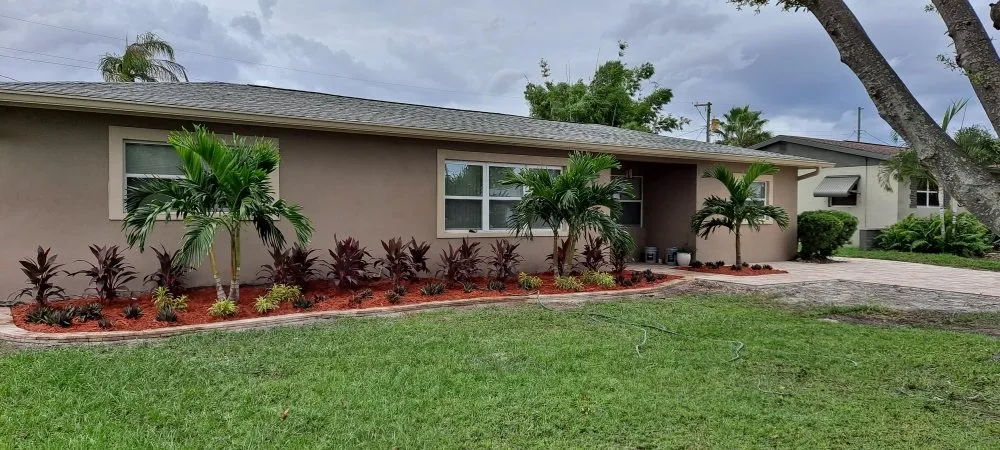 Expert residential landscaping experts serving St. Petersburg, FL - Gordon's Lawn Care