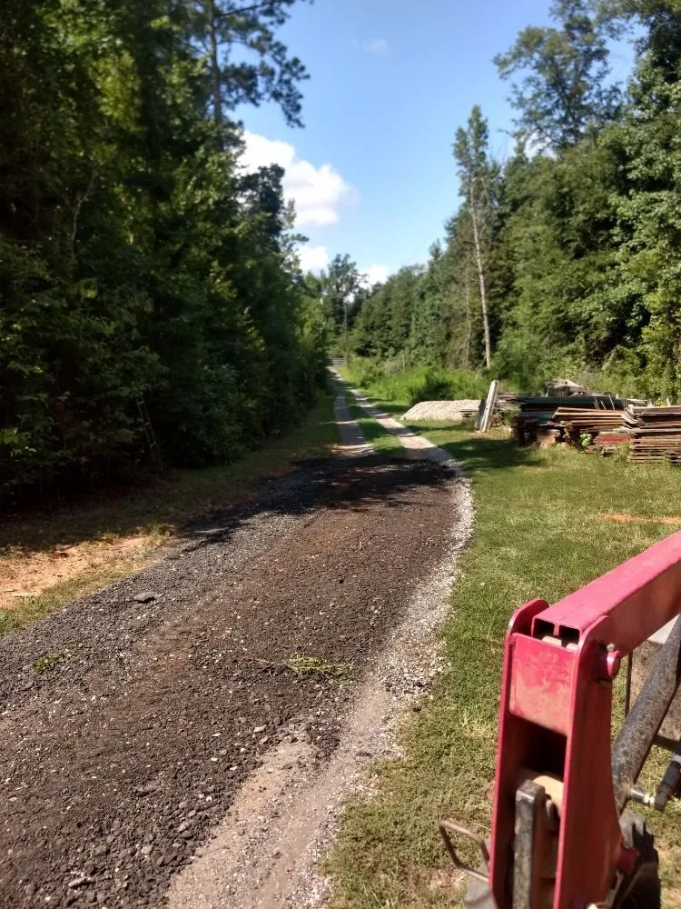 Reliable yard maintenance for beautiful yards in Barnesville, GA by Gordy's Tractor Service