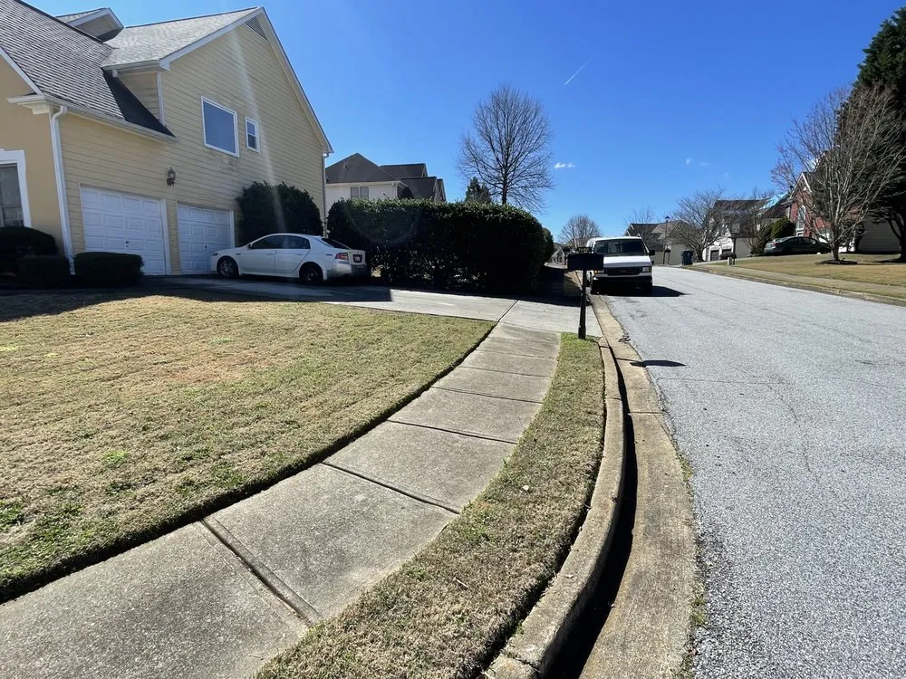 Professional yard maintenance experts serving Snellville, GA - Gospel Greens Landscaping