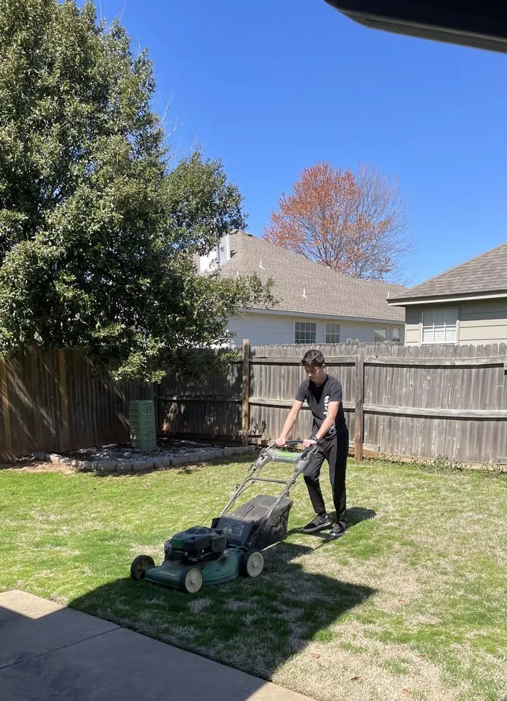 Trusted lawn mowing service in Bixby, OK by Gospel Grounds